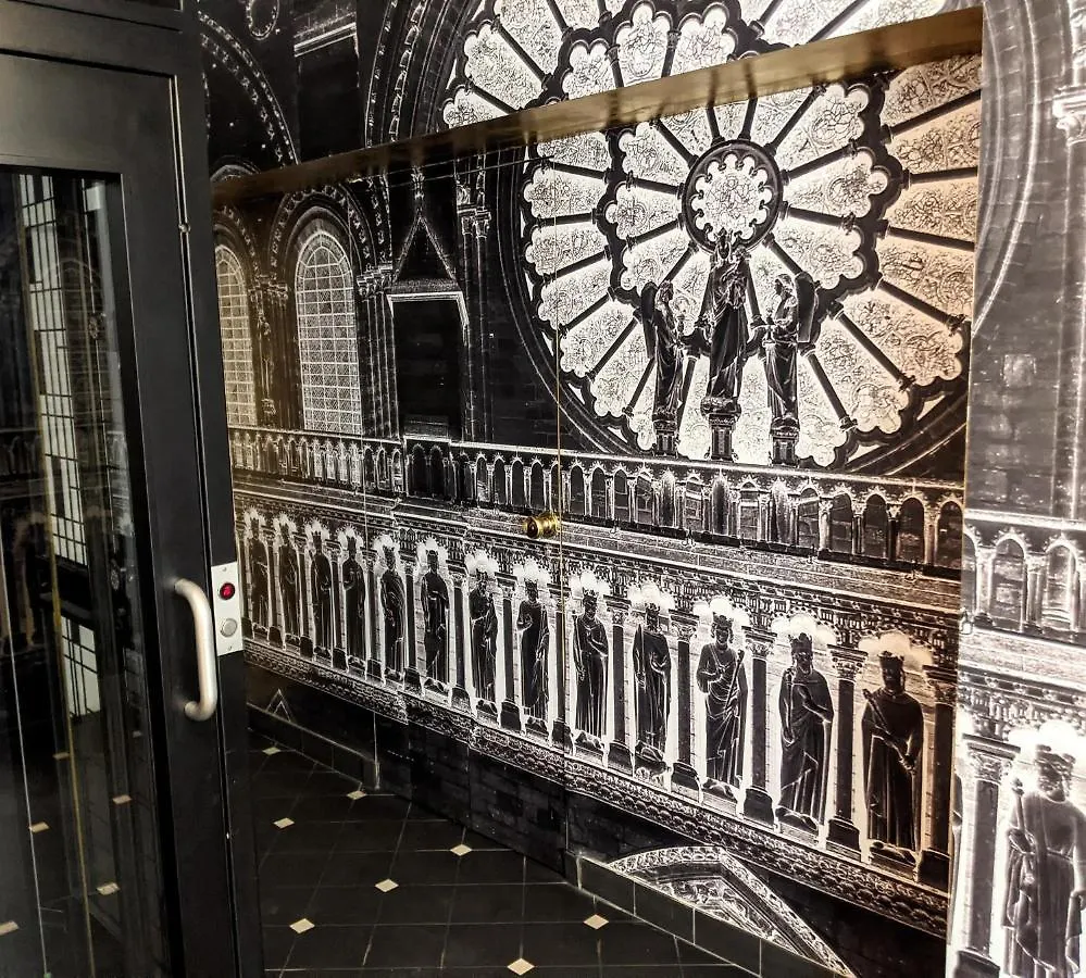 Residences Harcourt - Ile Saint Louis - Париж