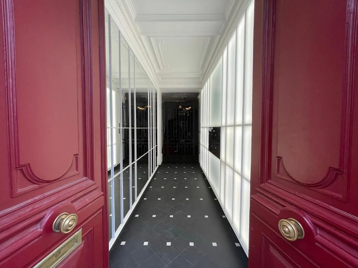 Apartment Residences Harcourt - Ile Saint Louis - Paris