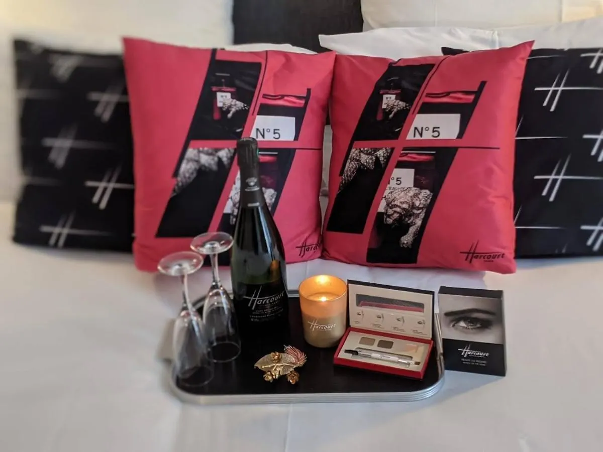 Residences Harcourt - Ile Saint Louis - Paris France