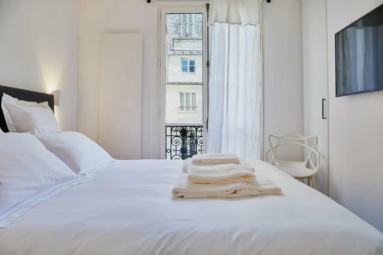 Апартаменты Residences Harcourt - Ile Saint Louis - Париж
