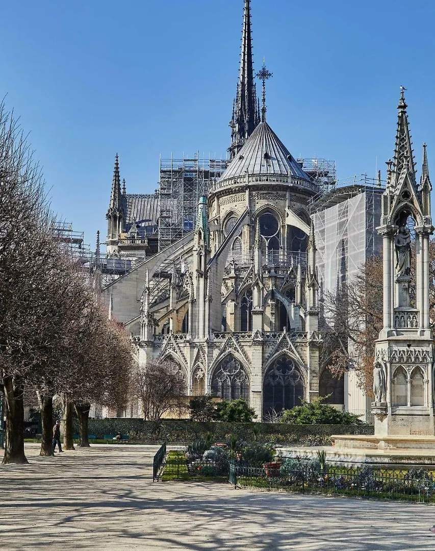Апартаменты Residences Harcourt - Ile Saint Louis - Париж Франция