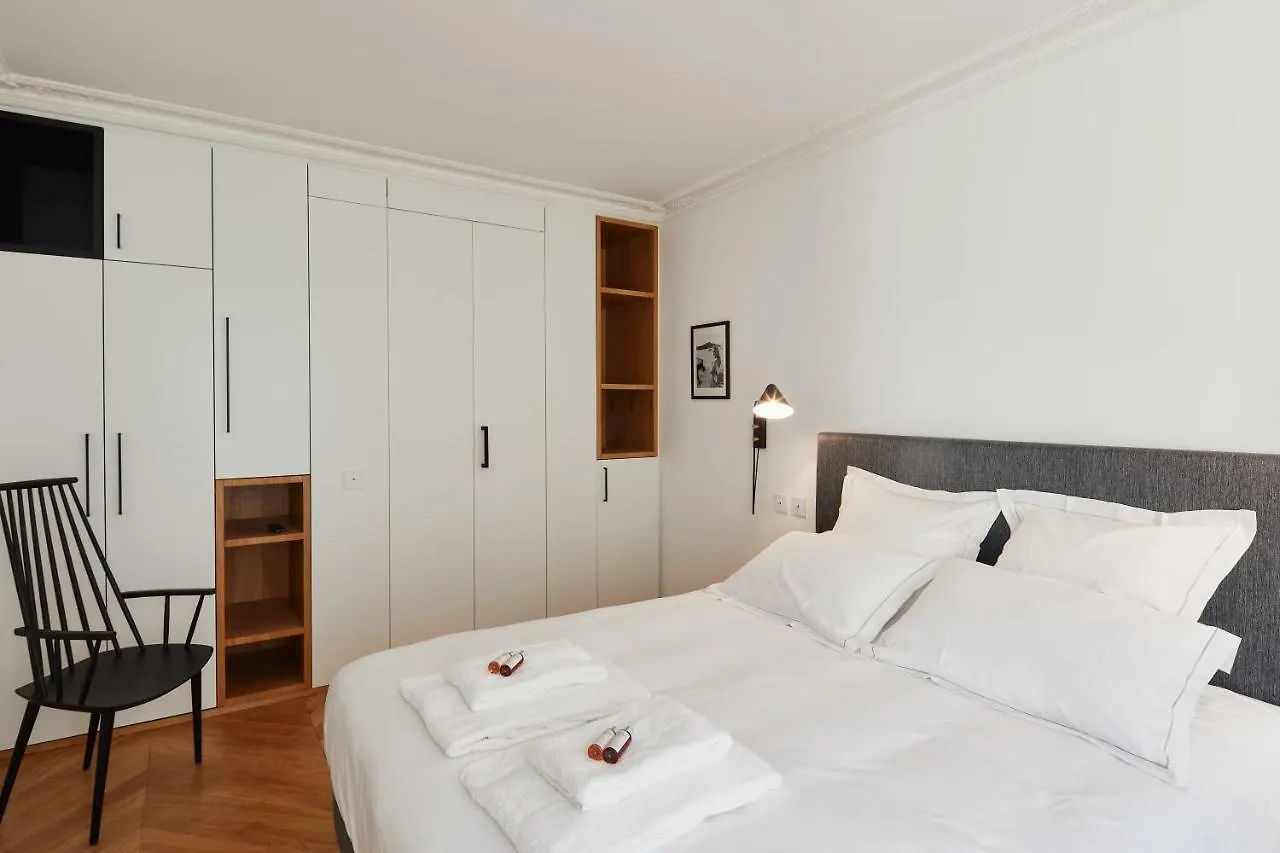 Residences Harcourt - Ile Saint Louis - Париж Франция